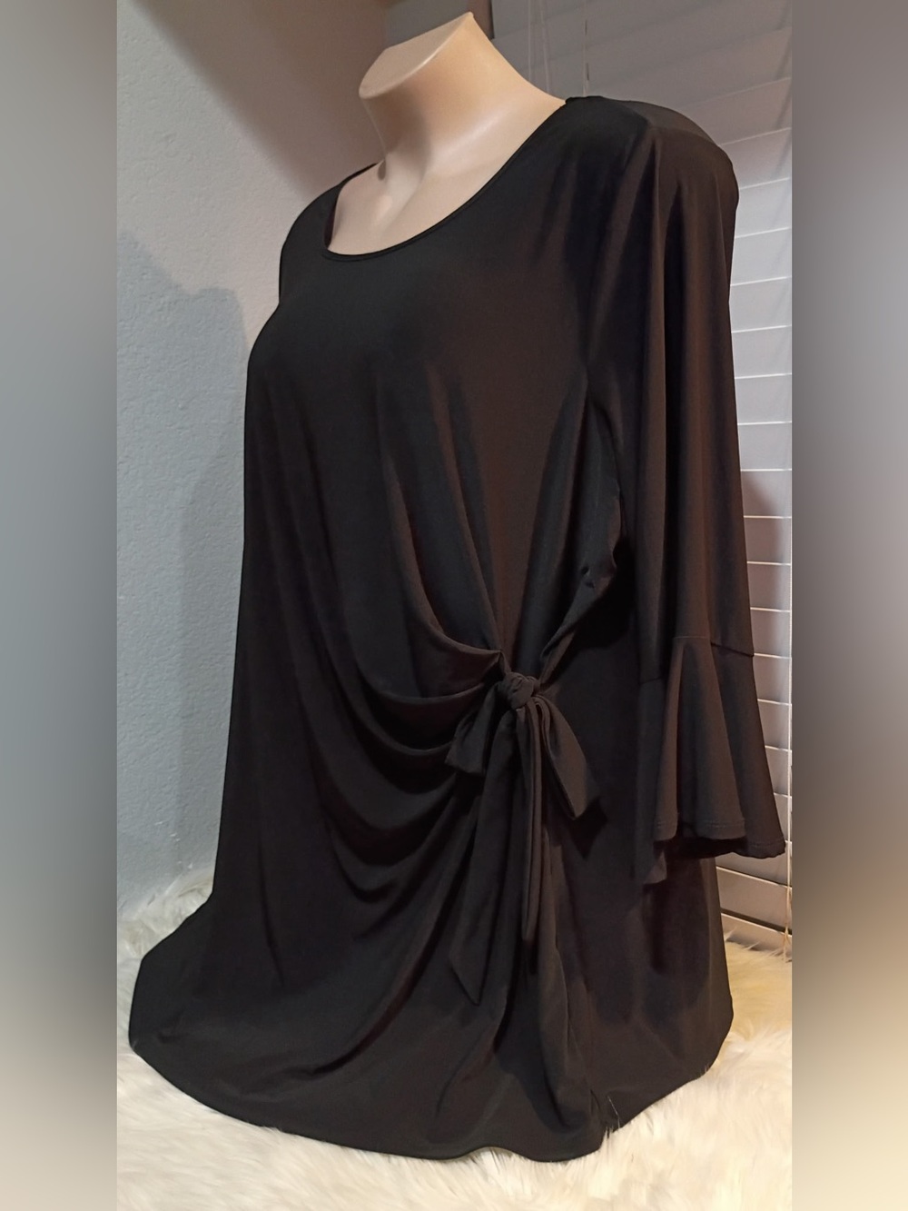 Avenue Women’s 5X Top - Picture 3 of 4